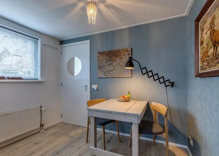 Larenstein Logeren In Tiny House Velp (Gelderland)