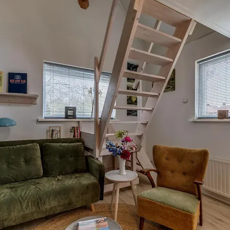 Larenstein Logeren In Tiny House Panzió 3*